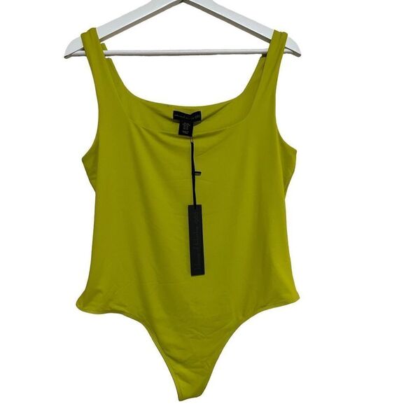 House of Harlow 1960 Women's Neon Green Ribbed Square Neck Sleeveless XL NEW - Picture 1 of 5
